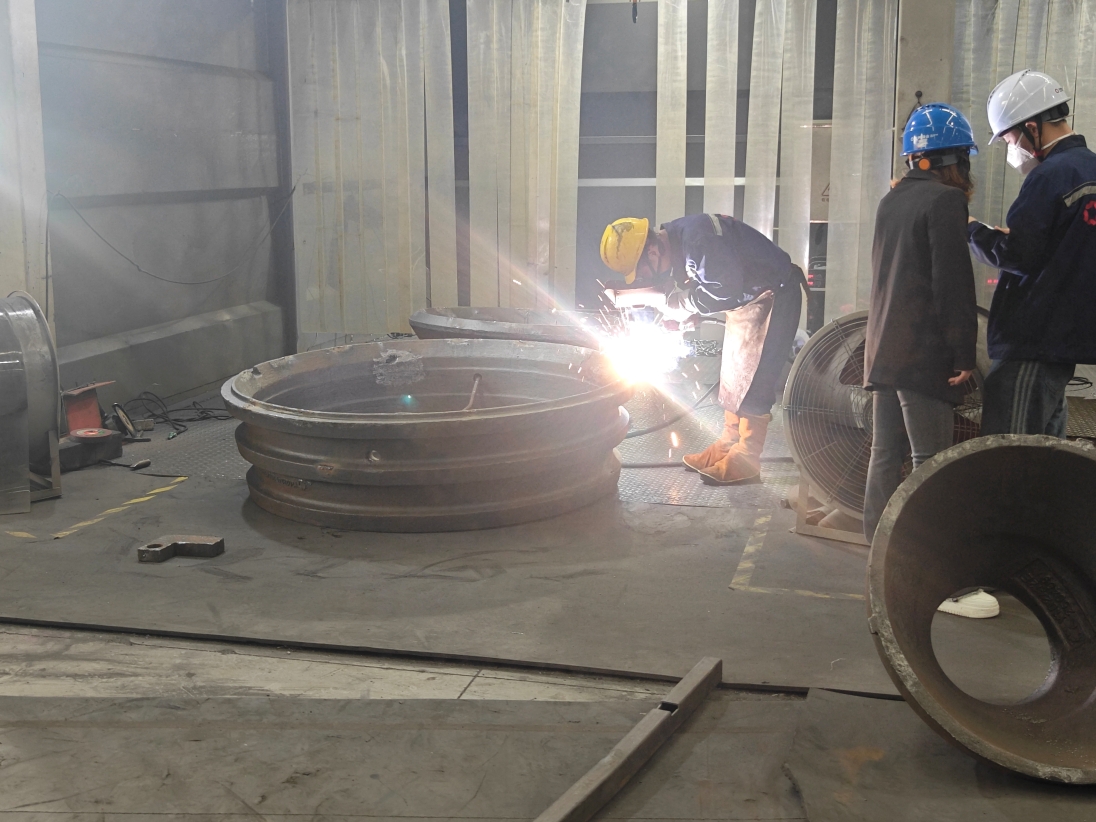 What Other Factors Affect The Market Demand for Wear-resistant Accessories for Mine Crushing Equipment?