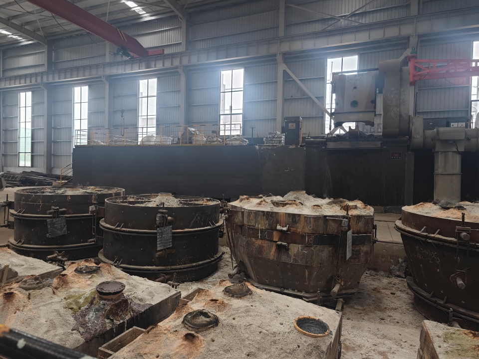 Non standard customization process and core advantages analysis of wear-resistant accessories for mining crushing equipment