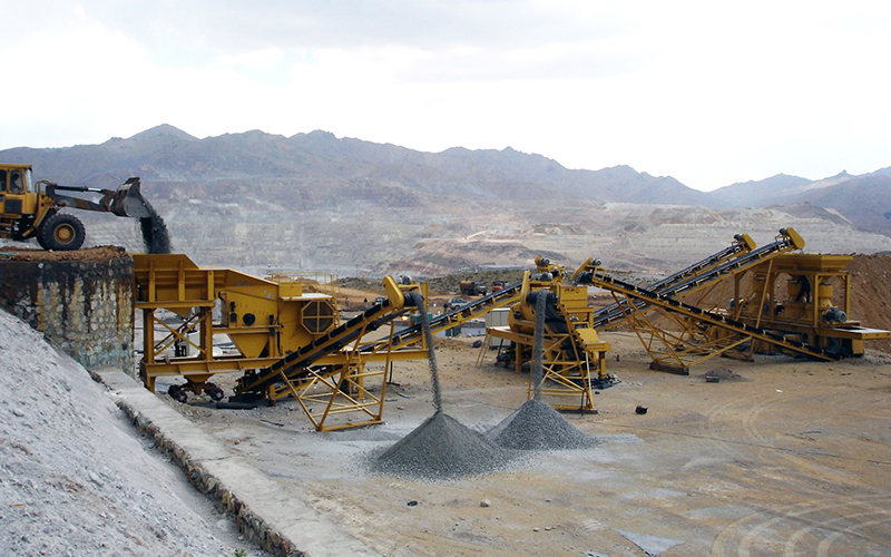 Road construction stone crushing