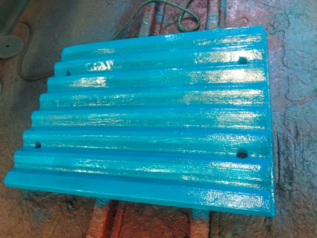 34美卓 C105 活动颚板 N11928919.jpg