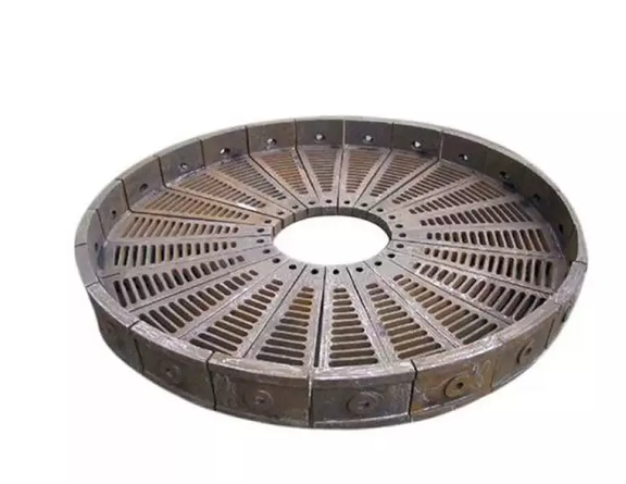 Our Ball Mill parts, including high chrome manganese alloy steel balls and wear plates, are designed for high wear and impact resistance. Perfect for cement, quartz, copper, and gold ore grinding, they ensure optimal grinding efficiency and extended service life in demanding industrial applications.